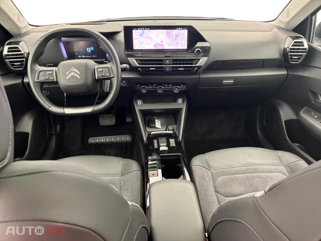 Citroen C4 X 1.2 PureTech Shine Pack EAT8