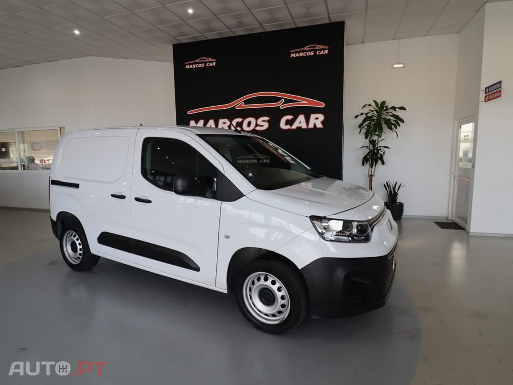 Fiat Doblo 1.5 BlueHDi 3 lugares