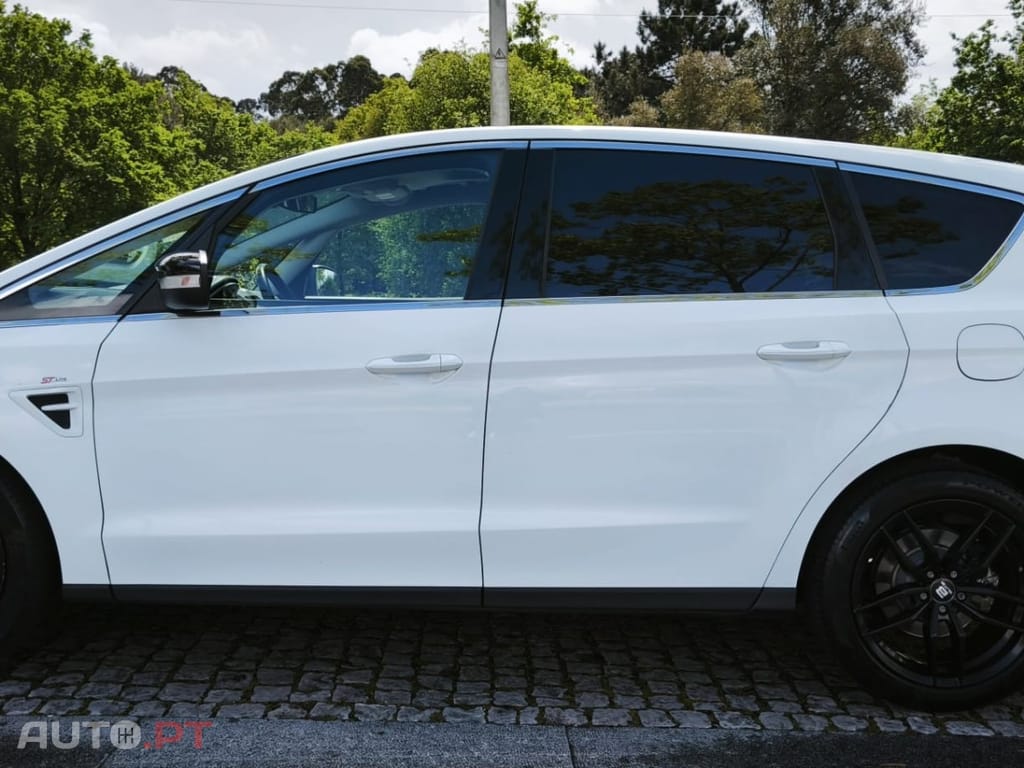 Ford S-Max 2.0 TDCi ST-Line Powershift
