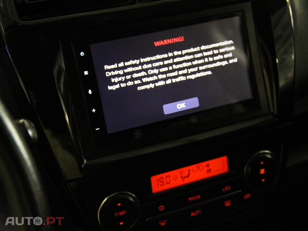 Mitsubishi Space Star 1.2 Connect Edition
