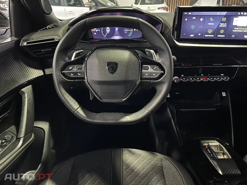 Peugeot 2008 1.2 Hybrid Allure e-DCS6