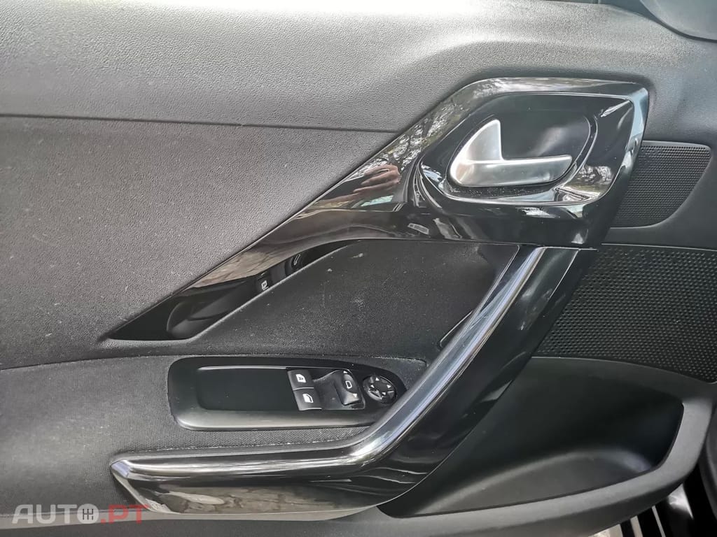 Peugeot 208 1.0 VTi Active