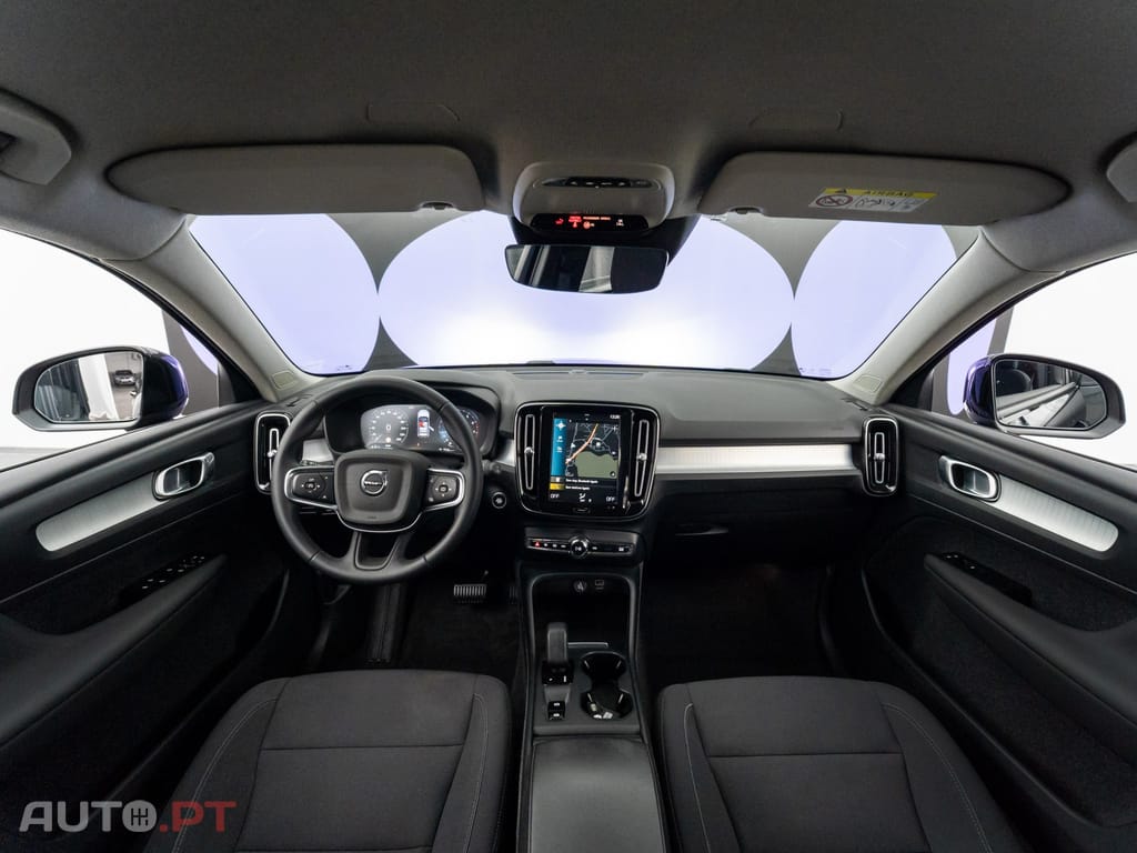 Volvo XC40 1.5 T2 Momentum Plus Geartronic