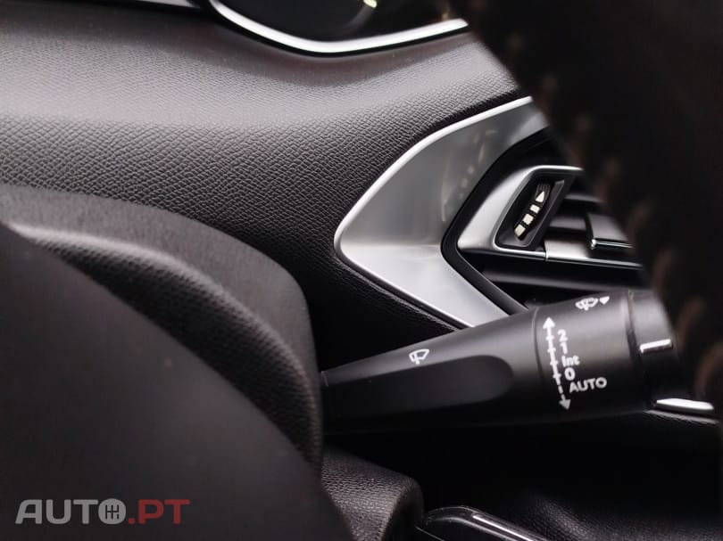 Peugeot 308 SW 1.6 BlueHDi Allure