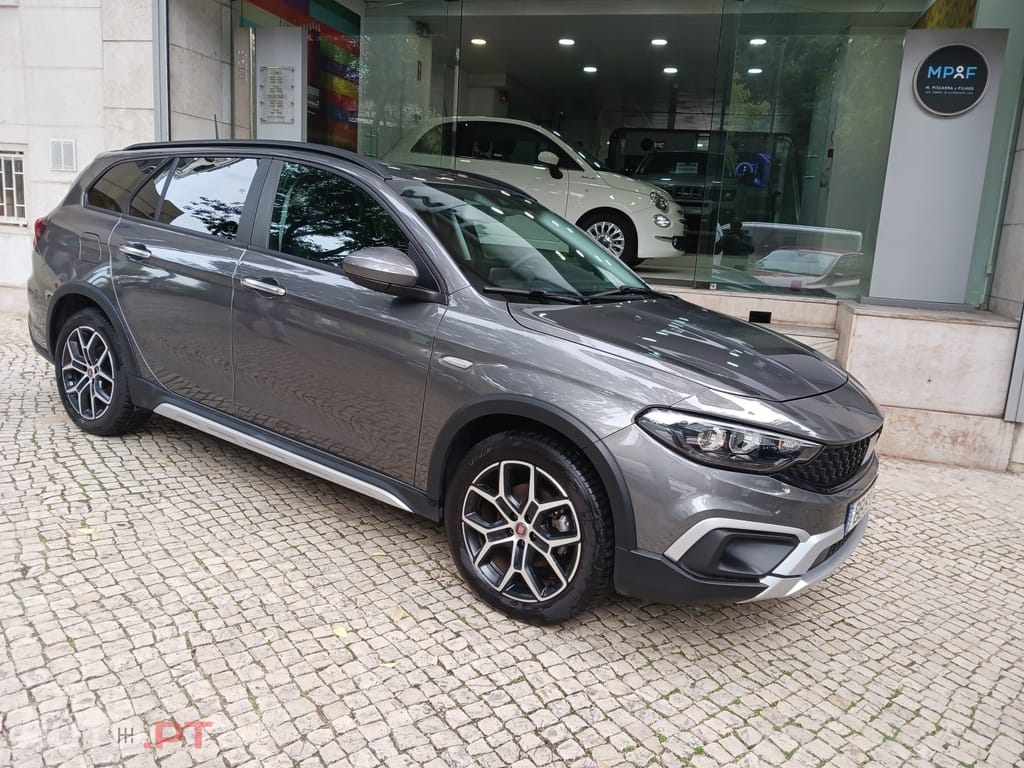 Fiat Tipo 1.0 GSE T3 Cross