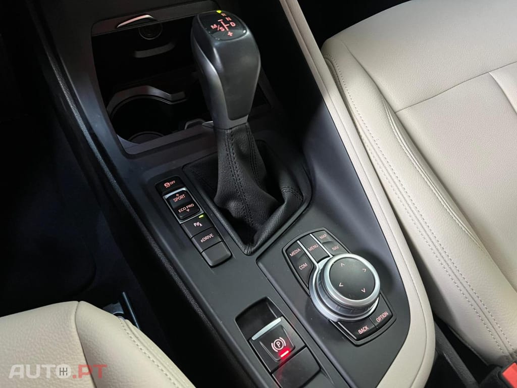 BMW X1 xDrive25e Bunsiness Advantage