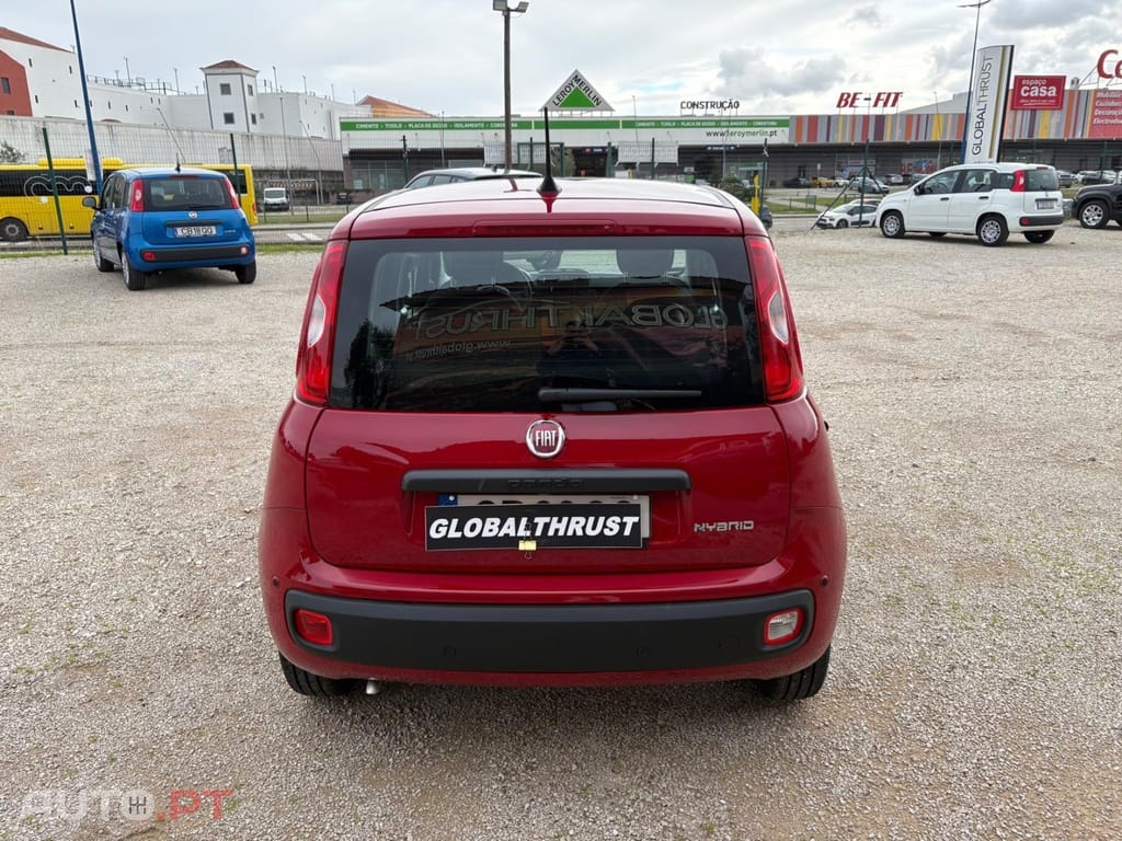 Fiat Panda 1.0 Hybrid Pandina