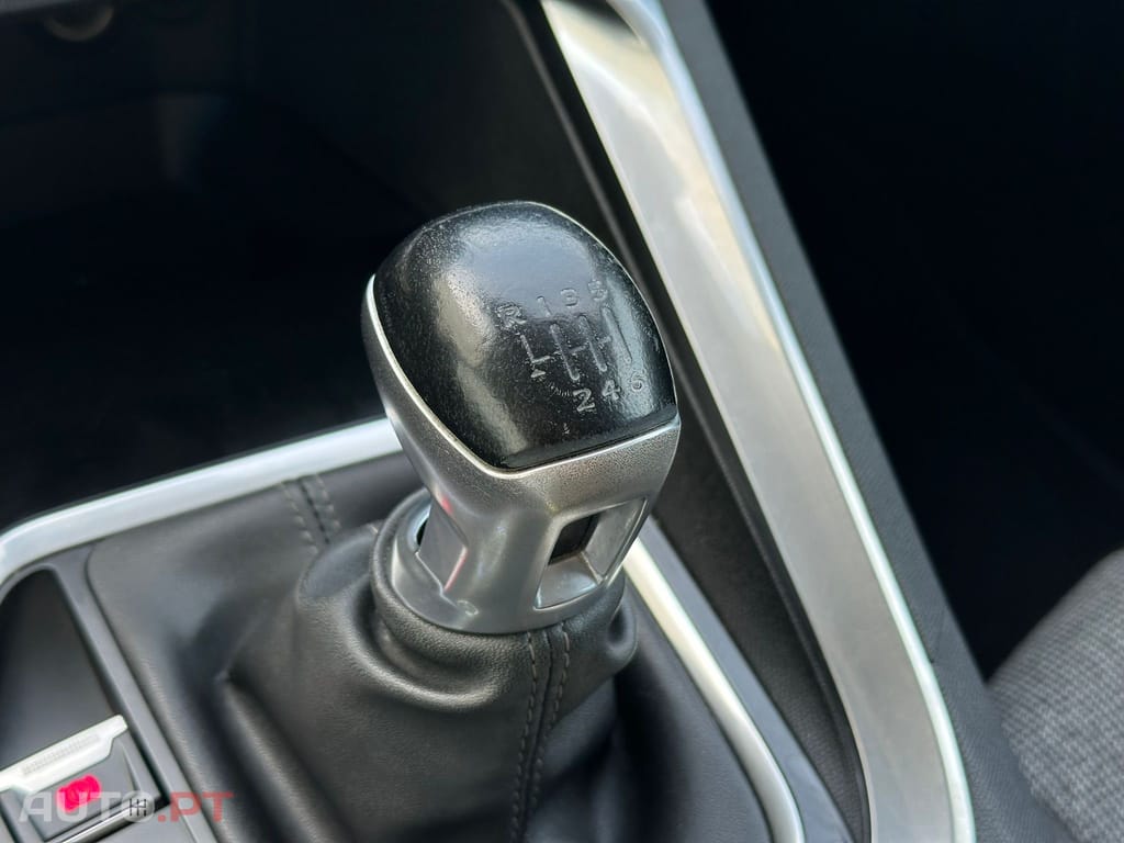 Peugeot 3008 1.5 BlueHDi Allure