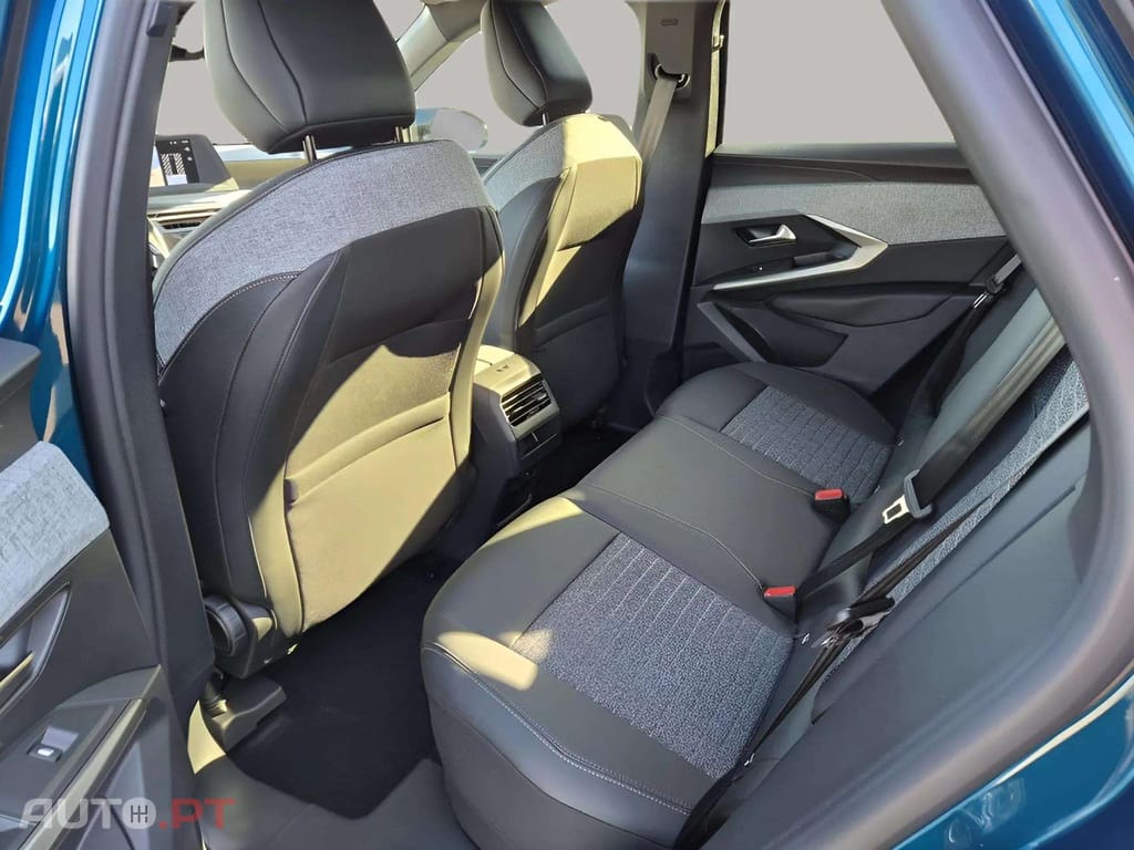 Peugeot E-3008 Allure