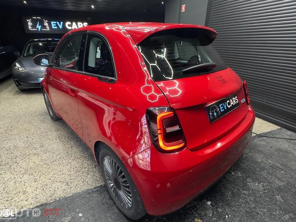 Fiat 500e 42 kWh Icon