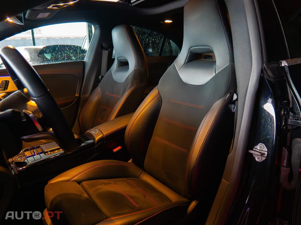 Mercedes-Benz CLA 250 e AMG Line