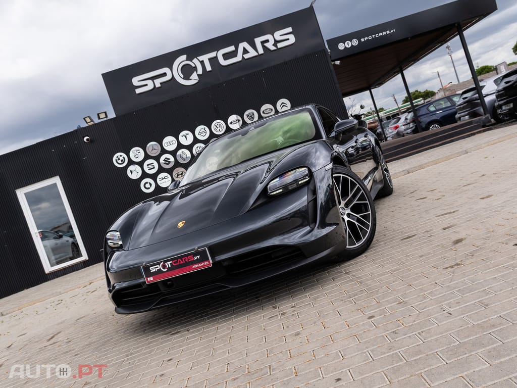 Porsche Taycan Bateria Performance Plus