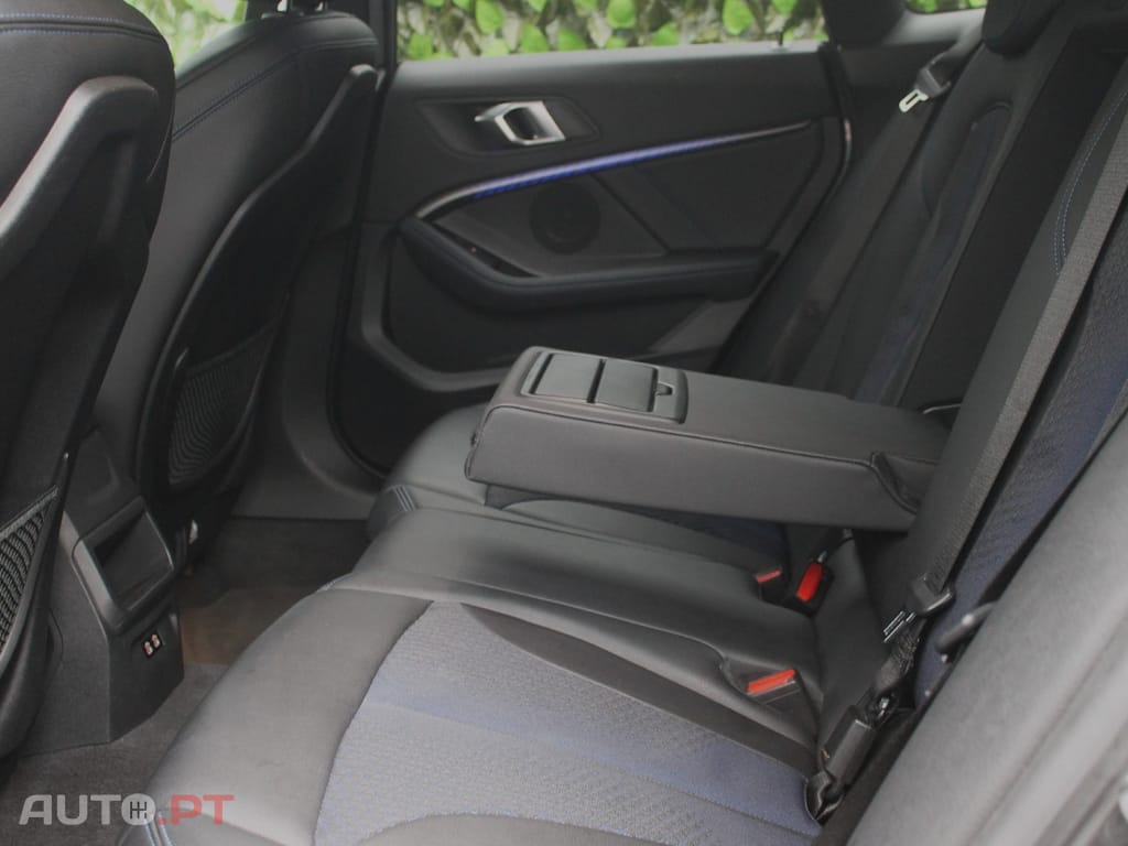 BMW 216 Gran Coupé d Pack Desportivo M