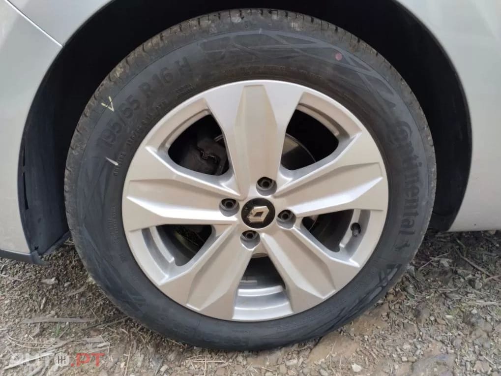 Renault Clio Sport Tourer Energy dCi 90 EDC Dynamique