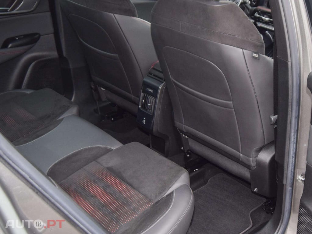 Alfa Romeo Tonale 1.3 Plug-In Hybrid Veloce e-AWD