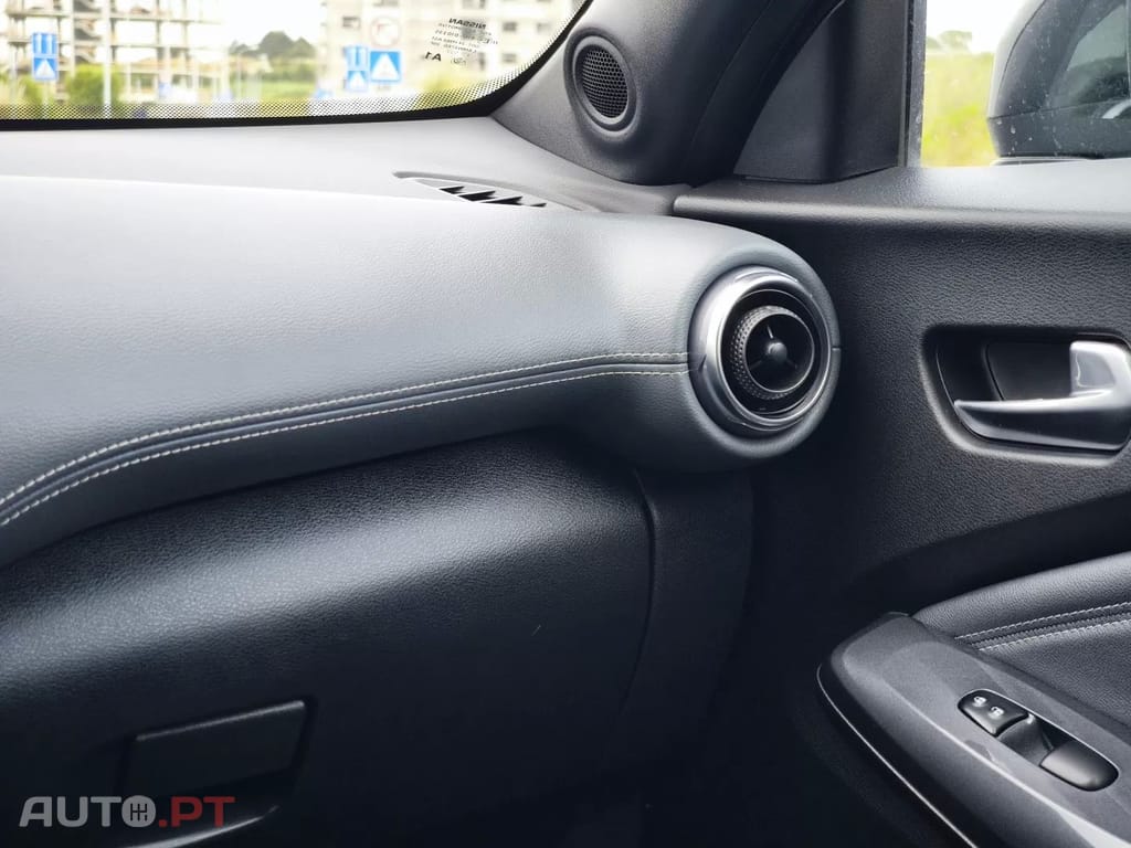 Nissan Juke 1.0 DIG-T Acenta DCT