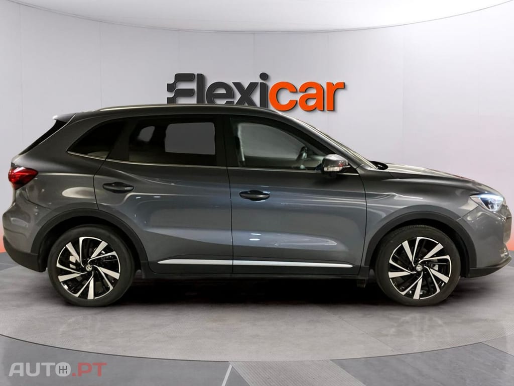 MG ZS 1.5 Hybrid+ Luxury
