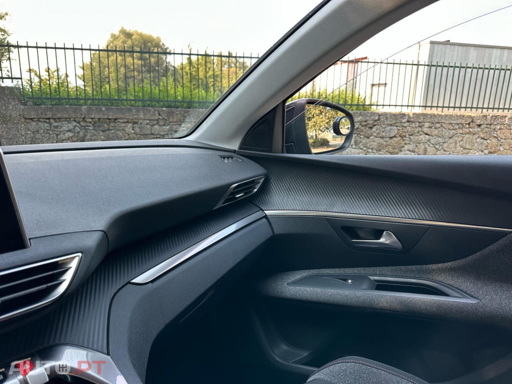 Peugeot 3008 1.6 BlueHDi Style EAT6