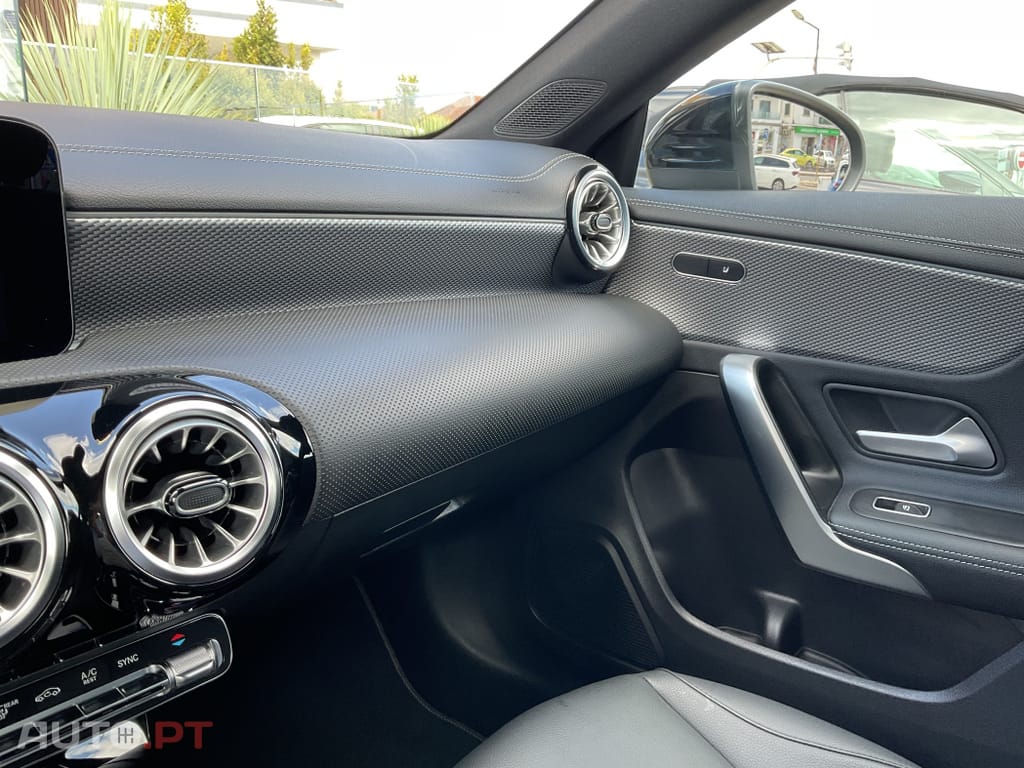 Mercedes-Benz CLA 180 d Shooting Brake Business Solutions.Grande Frota Aut.