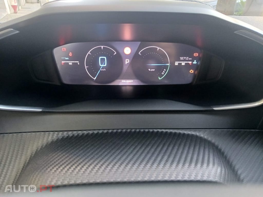 Peugeot 2008 1.2 Hybrid Allure e-DCS6