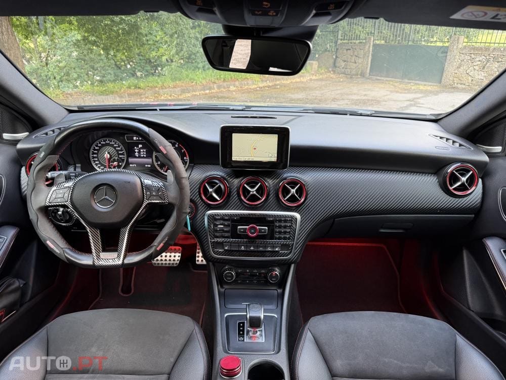 Mercedes-Benz A 45 AMG 4Matic Speedshift 7G-DCT Edition 1