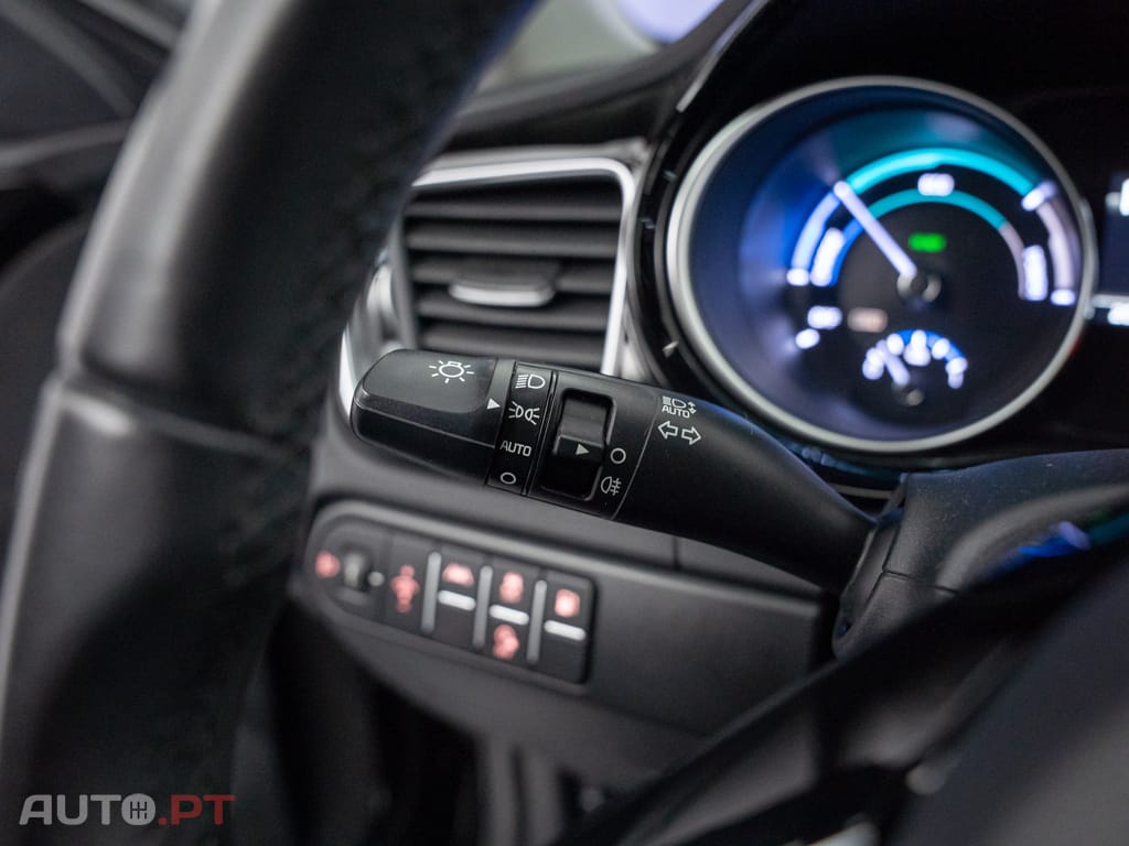Kia Xceed 1.6 GDi PHEV Drive