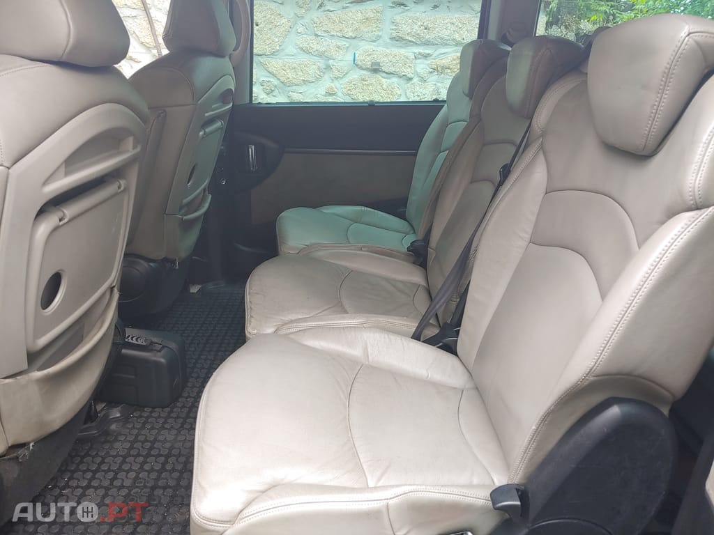 Peugeot 807 2.2 HDi 170cv