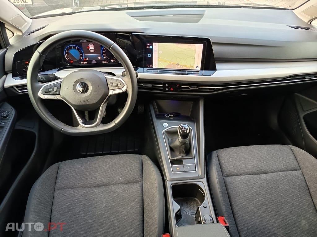 Volkswagen Golf 1.0 TSI Life