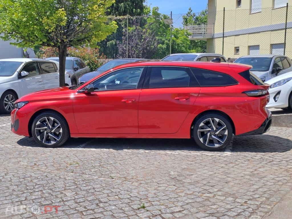 Peugeot 308 SW 1.2 PureTech Allure Pack EAT8