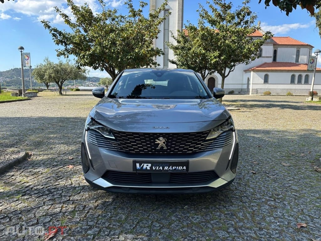 Peugeot 3008 1.5 BlueHDi Active
