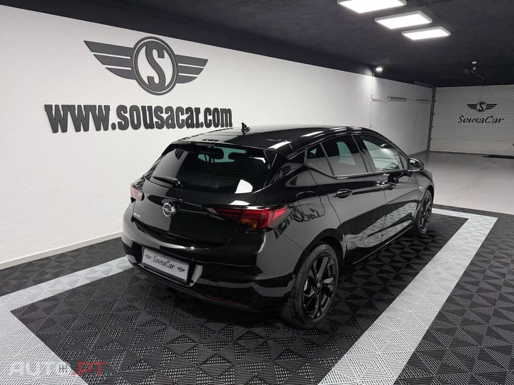 Opel Astra 1.5 D Elegance