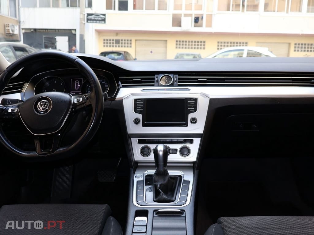 Volkswagen Passat Variant 1.6 TDI DSG