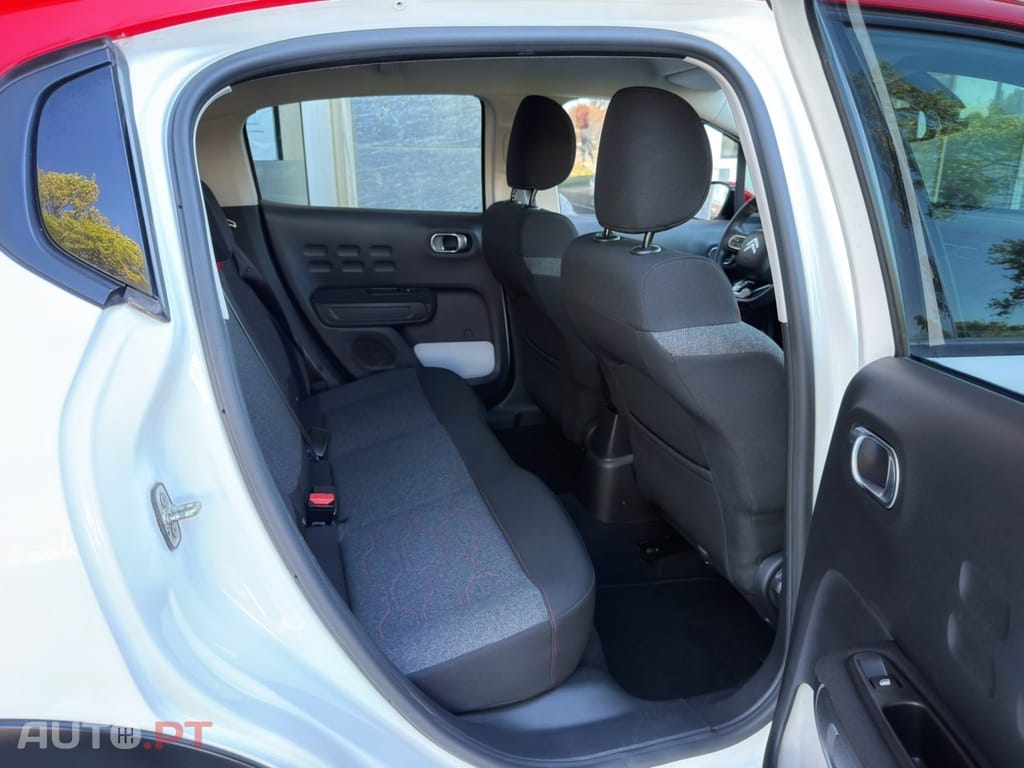 Citroen C3 1.2 PureTech Shine EAT6