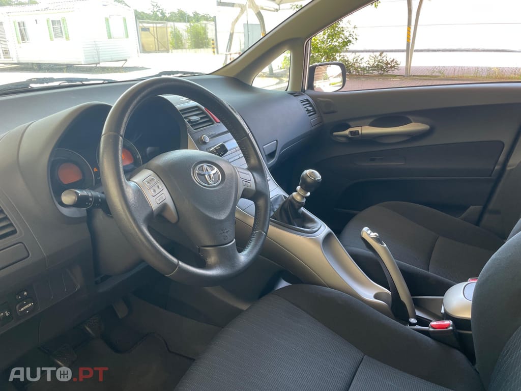 Toyota Auris 2.0 D-4D