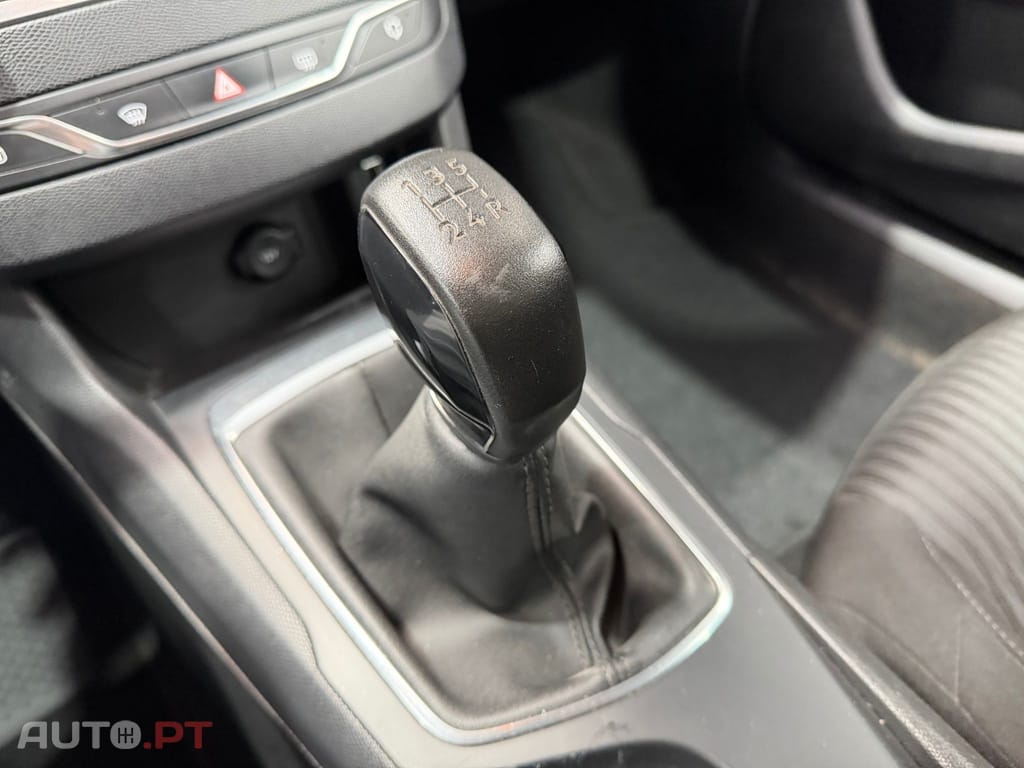 Peugeot 308 1.2 PureTech Active Business