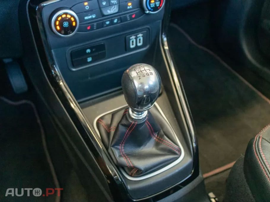 Ford EcoSport 1.0 EcoBoost ST-LINE