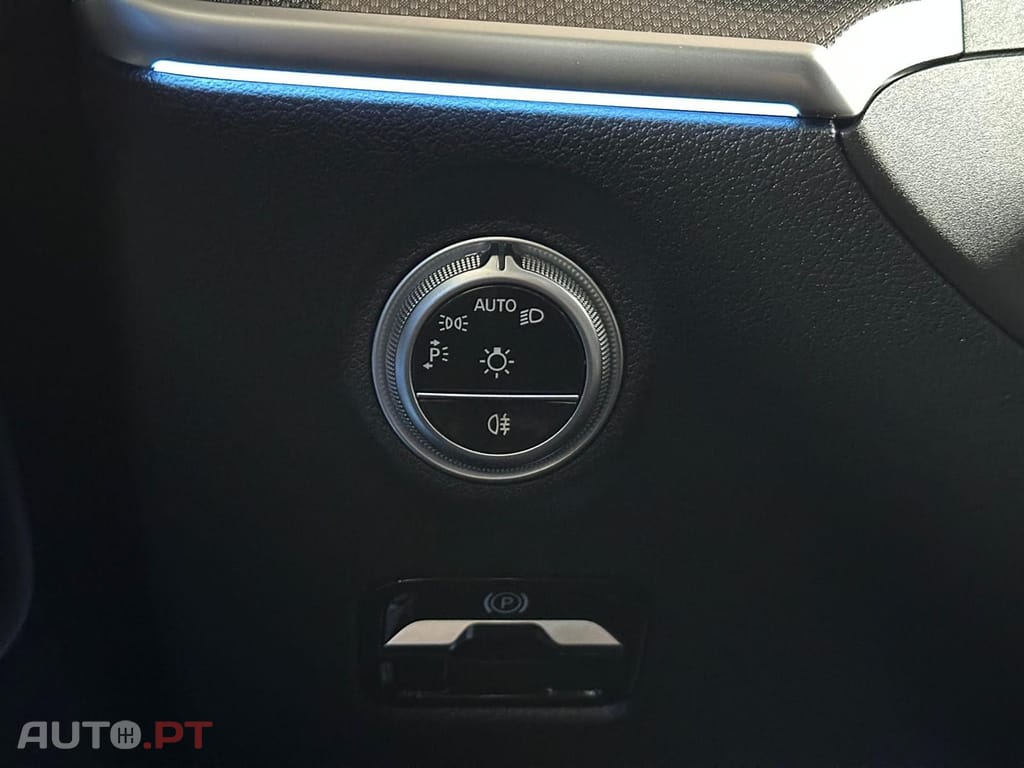 Mercedes-Benz C 300 de 4Matic T 9G-TRONIC AMG Line
