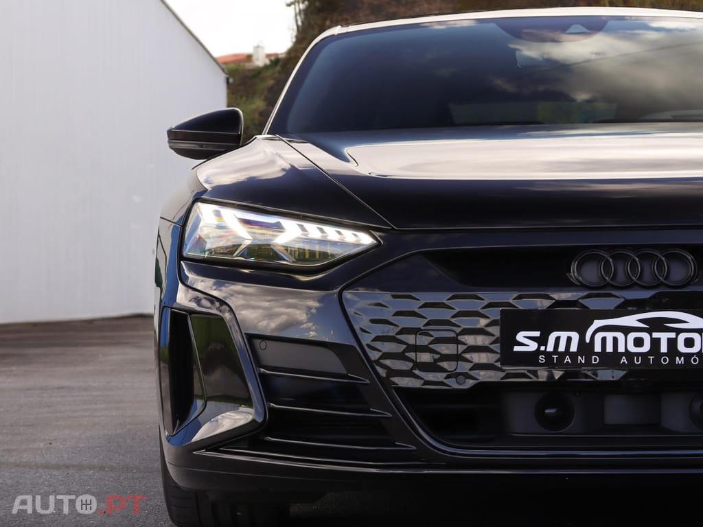Audi E-Tron GT quattro