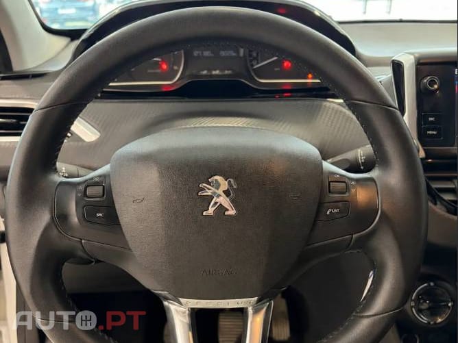 Peugeot 208 1.6 blueHDI Style