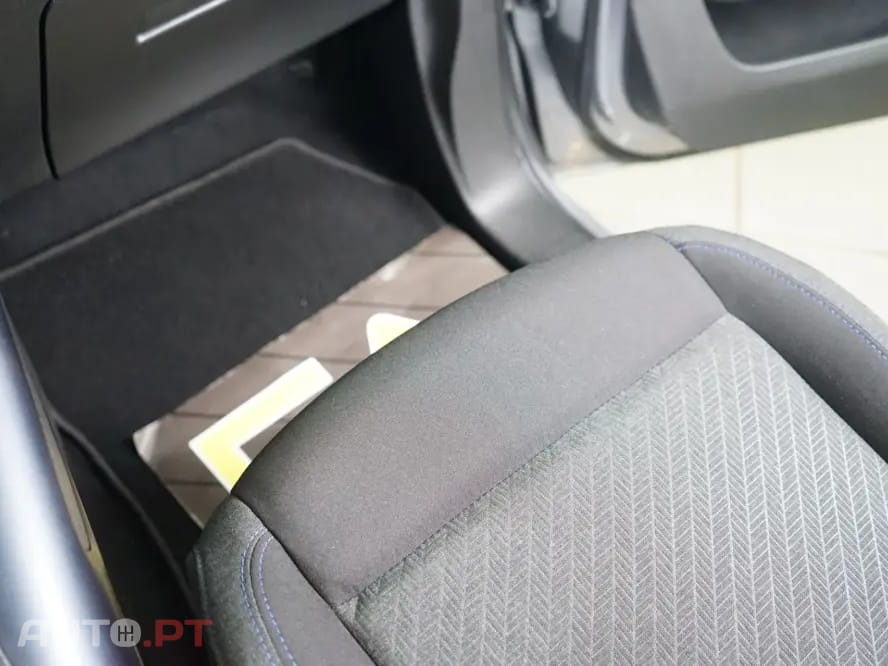 Peugeot Rifter 1.2 PureTech Allure