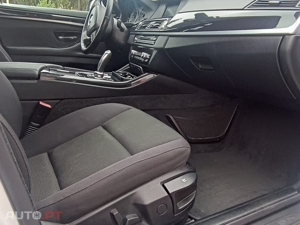 BMW 520 F11 Touring auto