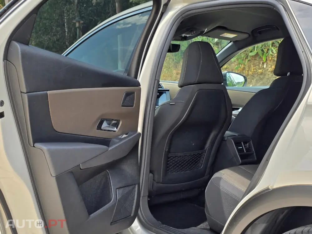 DS DS7 Crossback E-Tense Bastille+ EAT8