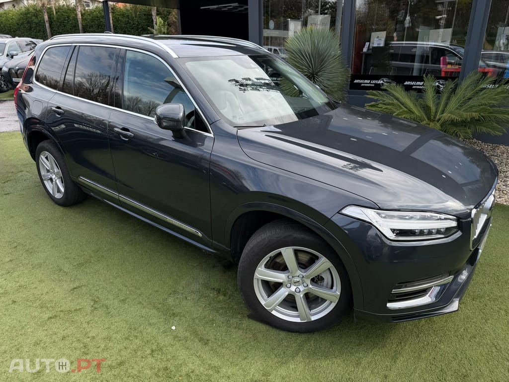 Volvo XC90 2.0 T8 PHEV Inscription Expression AWD
