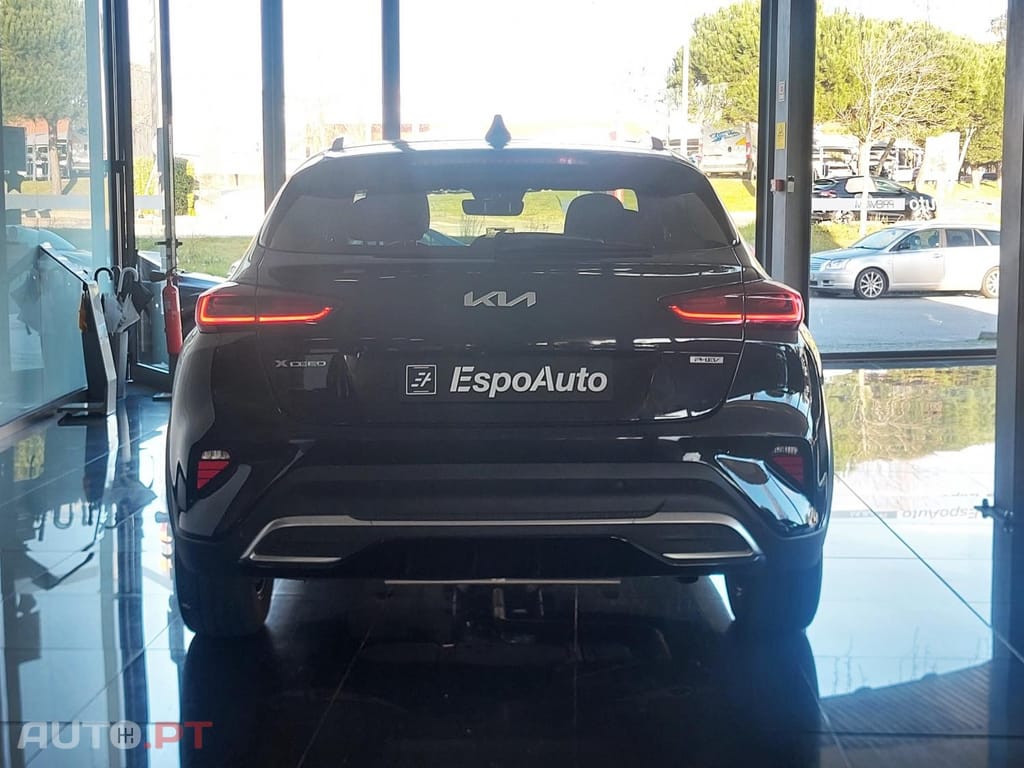 Kia Xceed 1.6 GDi PHEV Drive