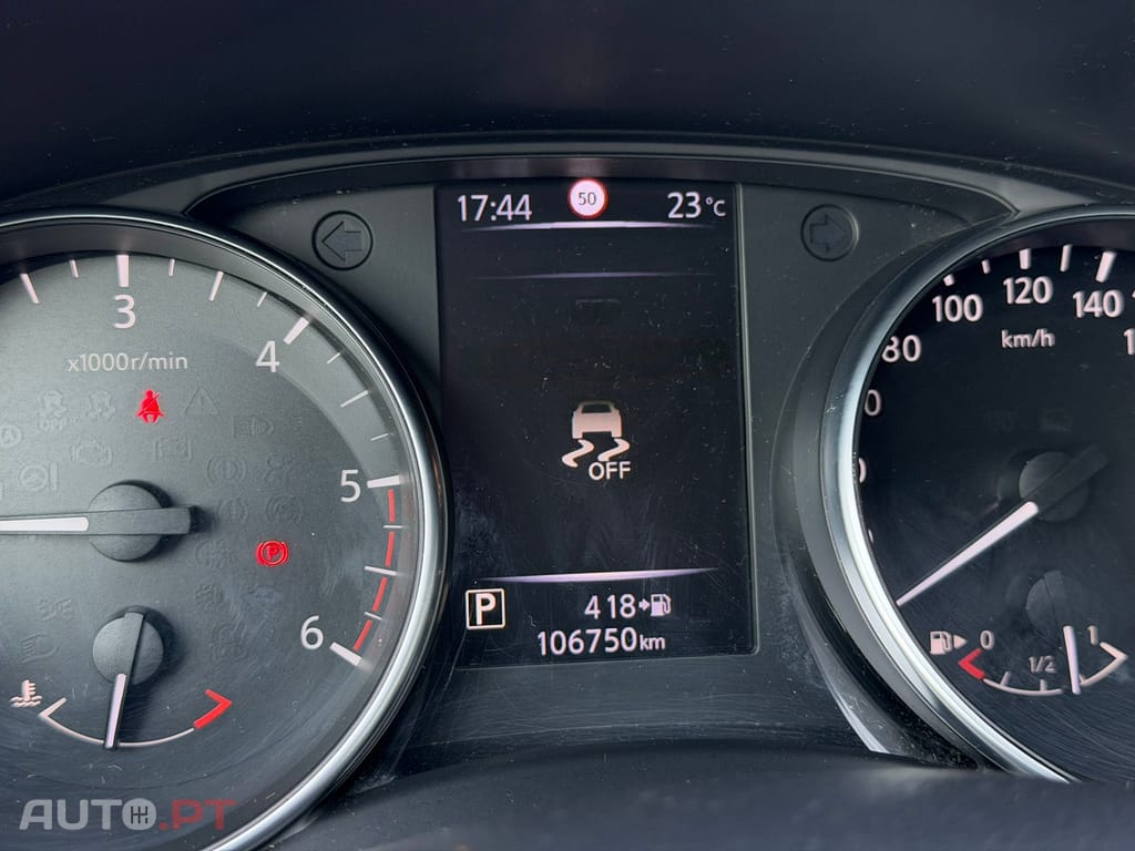 Nissan Qashqai 1.6 dCi Tekna Premium Pele Preta Xtronic