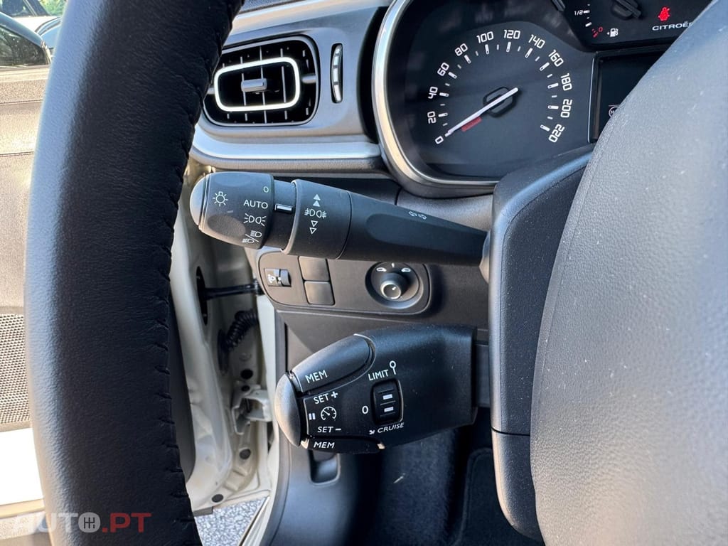 Citroen C3 1.2 PureTech Shine EAT6