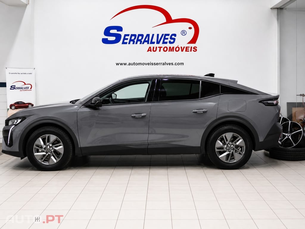 Peugeot 408 1.6 Hybrid Allure e-EAT8