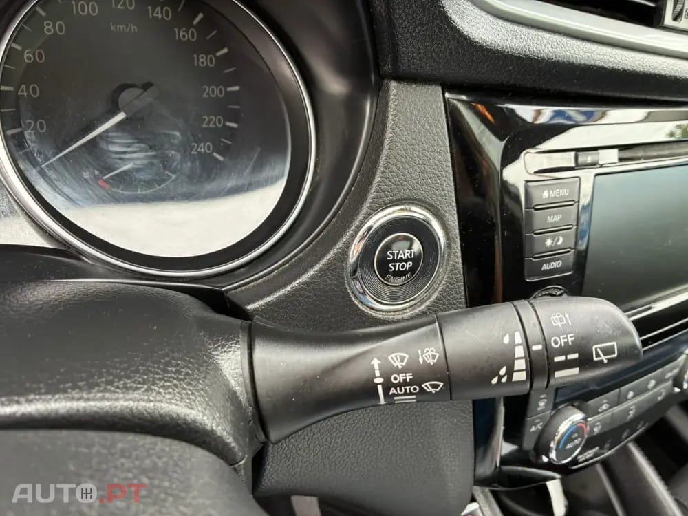 Nissan Qashqai 1.3 DIG-T N-Connecta