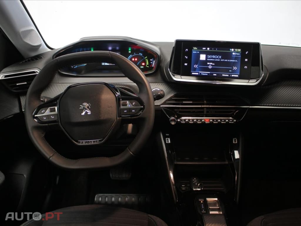 Peugeot E-208 50 kWh Style