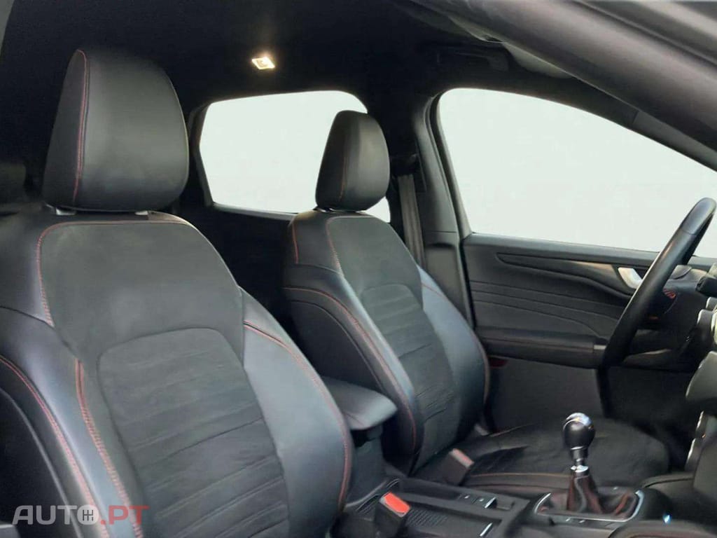 Ford Kuga 1.5 EcoBoost ST-Line